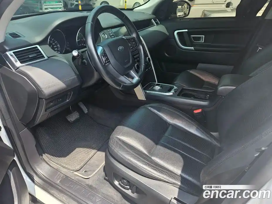 Land Rover Discovery Sport 2016 2.0 гидро в Москве № 166829, фото 11