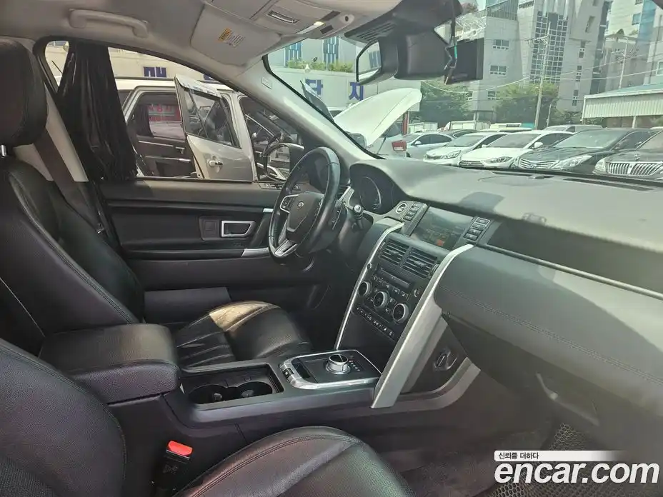 Land Rover Discovery Sport 2016 2.0 гидро в Москве № 166829, фото 14