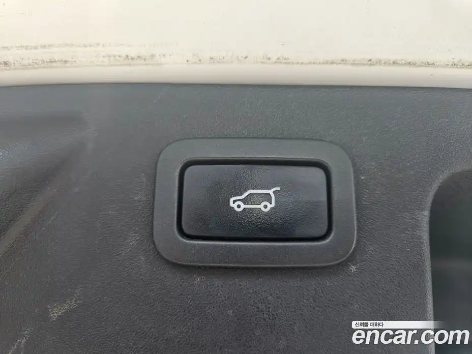 Land Rover Discovery Sport 2016 2.0 гидро в Москве № 166829, фото 20