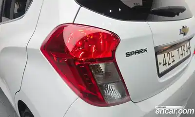Chevrolet Spark 2016 1.0 гидро в Москве № 1686804, миниатюра 9