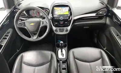 Chevrolet Spark 2016 1.0 гидро в Москве № 1686804, миниатюра 10