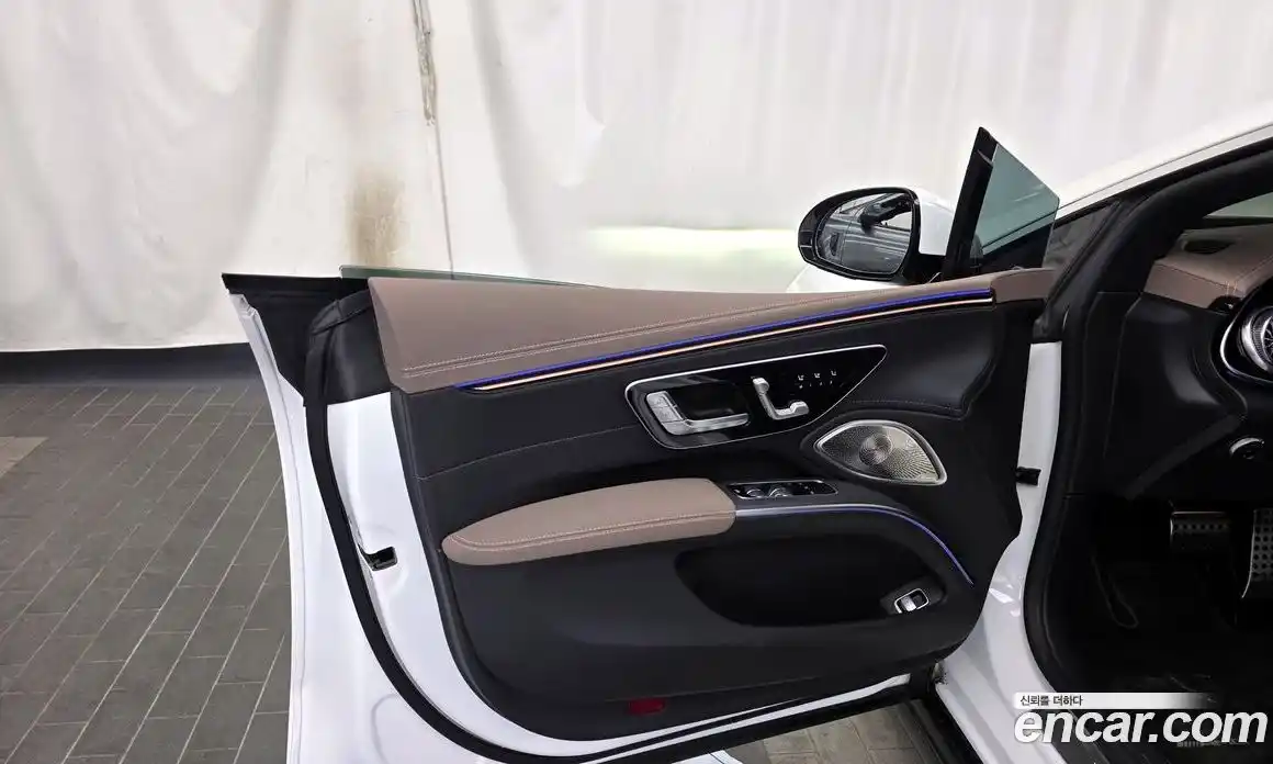 Mercedes-Benz EQS 2023 0.3 гидро в Москве № 1690658, фото 14