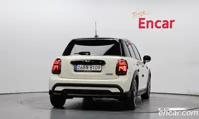 Mini Cooper 2021 1.5 гидро в Москве № 1692266, миниатюра 4