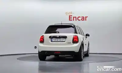 Mini Cooper 2021 1.5 гидро в Москве № 1692296, миниатюра 4