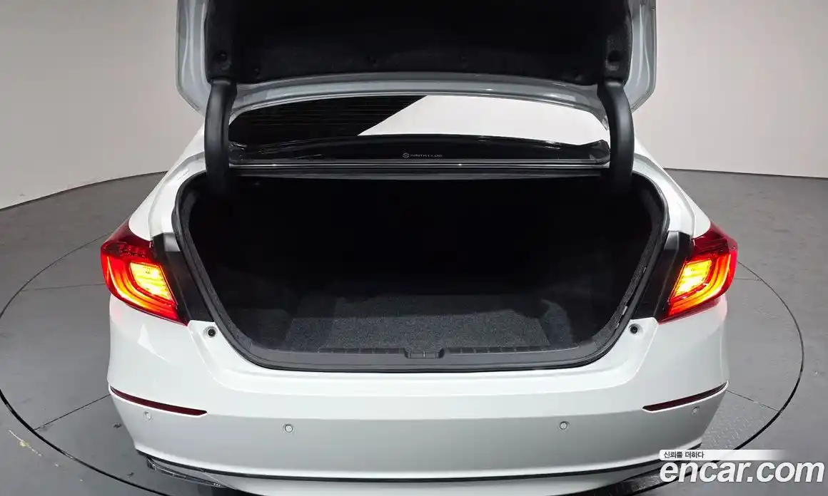 Honda Accord 2022 2.0 гидро в Москве № 1696078, фото 25