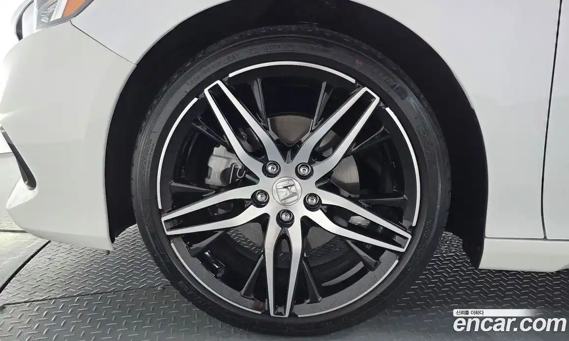 Honda Accord 2022 2.0 гидро в Москве № 1696078, фото 4