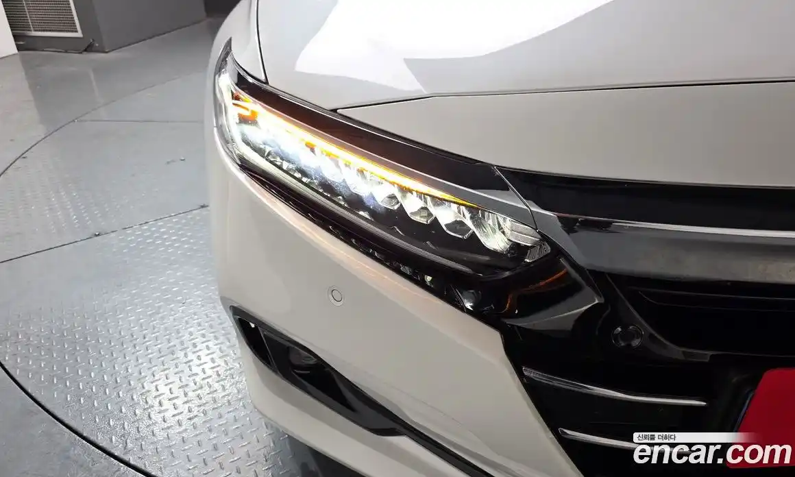 Honda Accord 2022 2.0 гидро в Москве № 1696078, фото 7