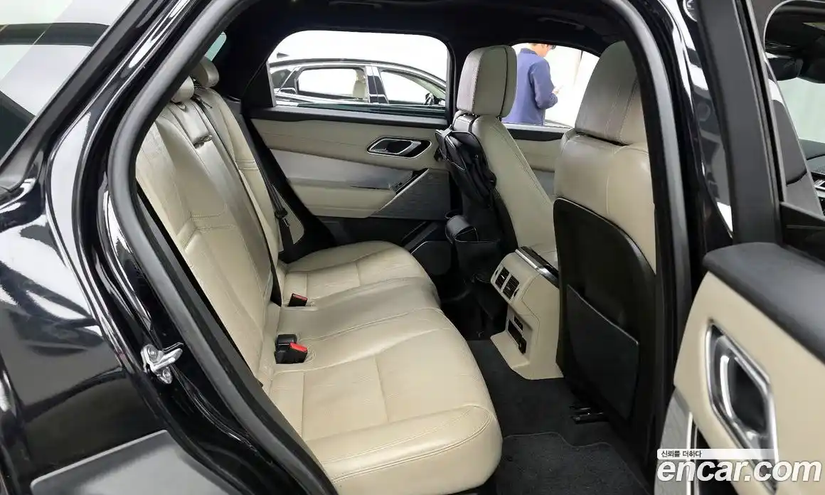 Land Rover Range-Rover Velar 2018 3.0 гидро в Москве № 1764048, фото 17