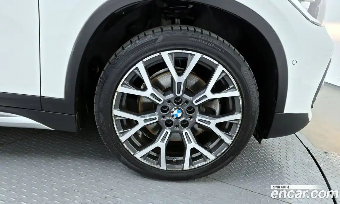 BMW X1 2022 2.0 гидро в Москве № 1830319, фото 5