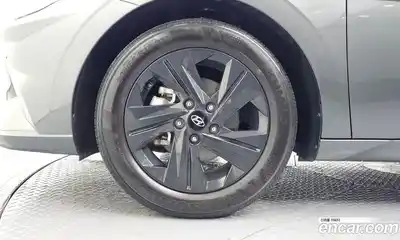 Hyundai Avante 2023 1.6 гидро в Москве № 1830806, миниатюра 5