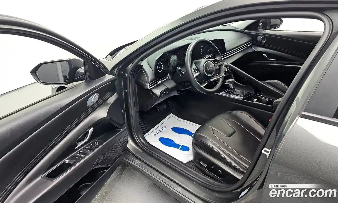 Hyundai Avante 2023 1.6 гидро в Москве № 1830806, фото 10