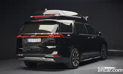 Kia Canival 2023 3.5 гидро в Москве № 1831928, миниатюра 2