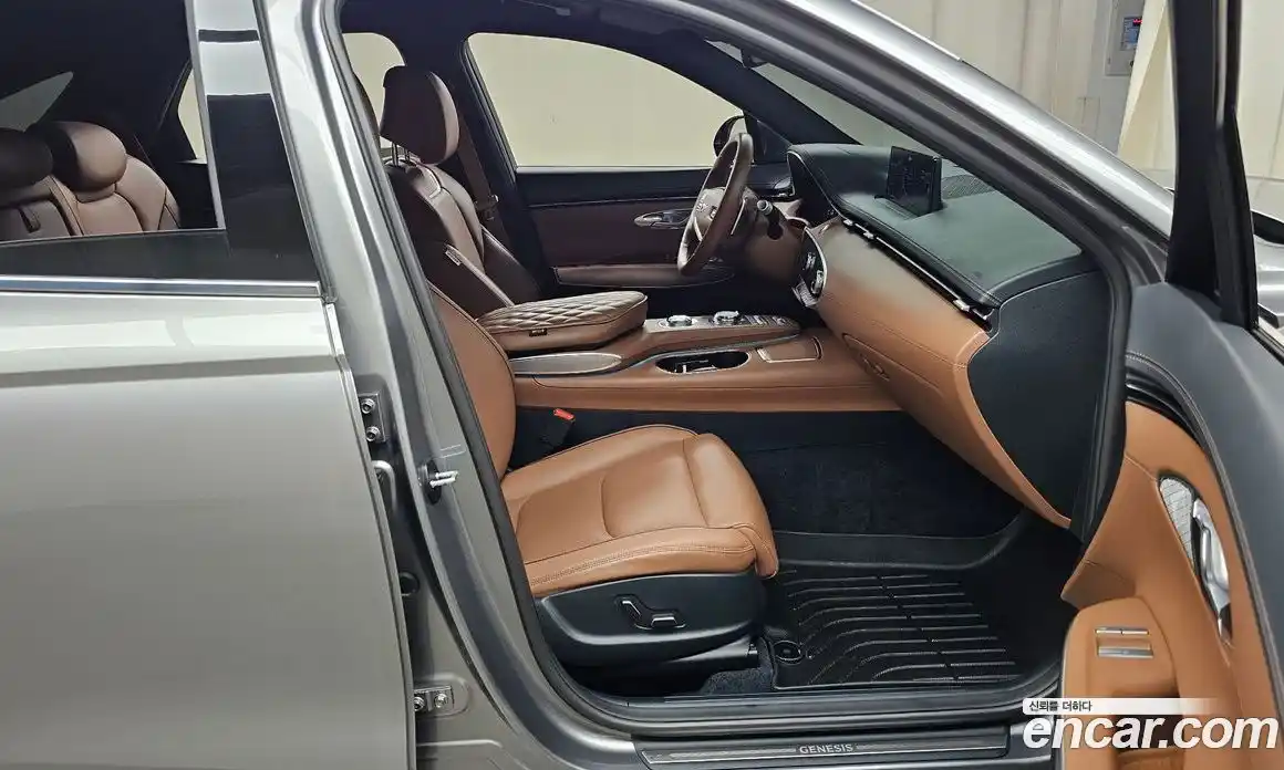 Genesis GV70 2021 2.5 гидро в Москве № 1832242, фото 16