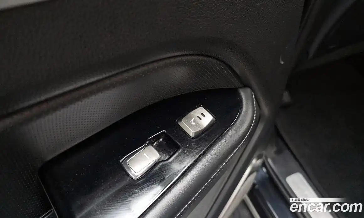 SsangYong Rexton 2018 2.2 гидро в Москве № 1832933, фото 25