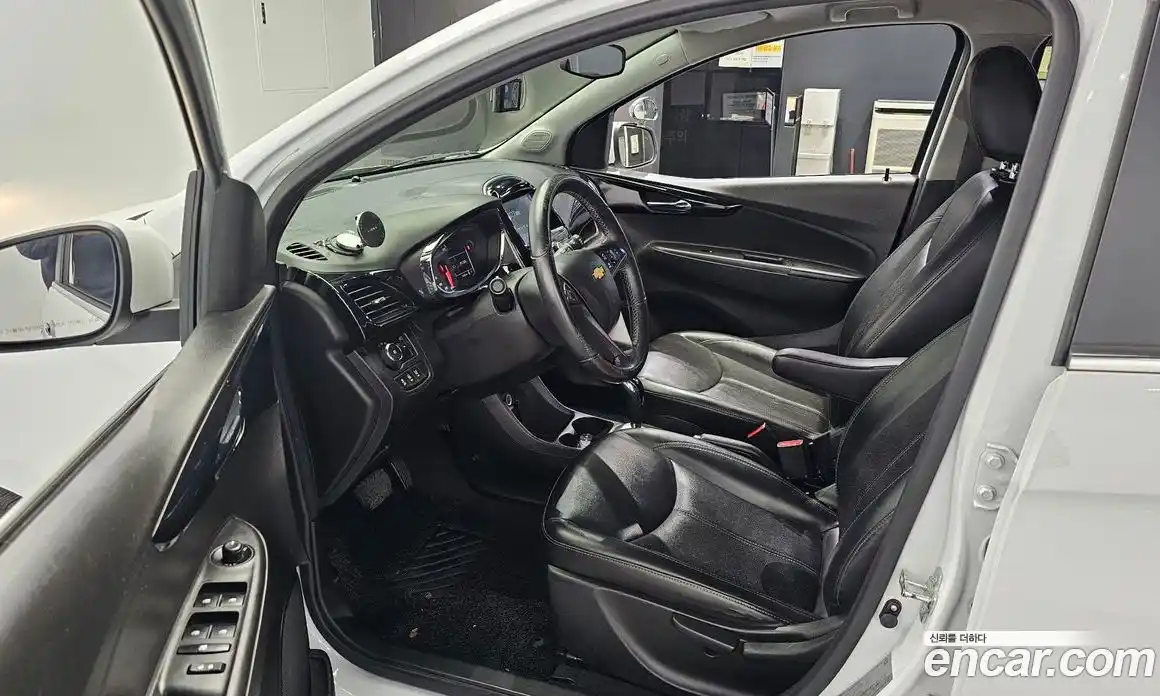 Chevrolet Spark 2016 1.0 гидро в Москве, фото 10
