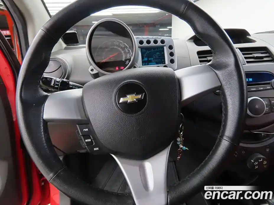 Chevrolet Spark 2011 1.0 гидро в Москве № 1834389, фото 8