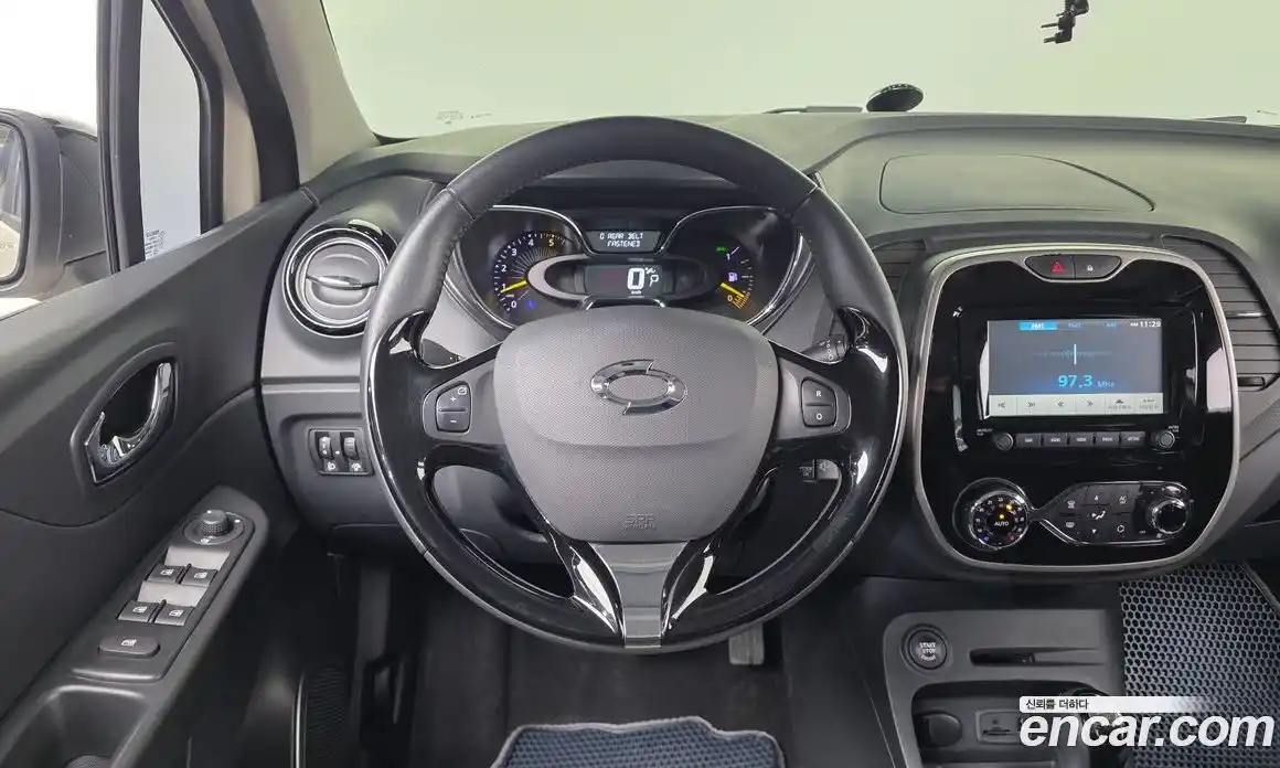 Renault QM3 2014 1.5 гидро в Москве № 1834604, фото 19