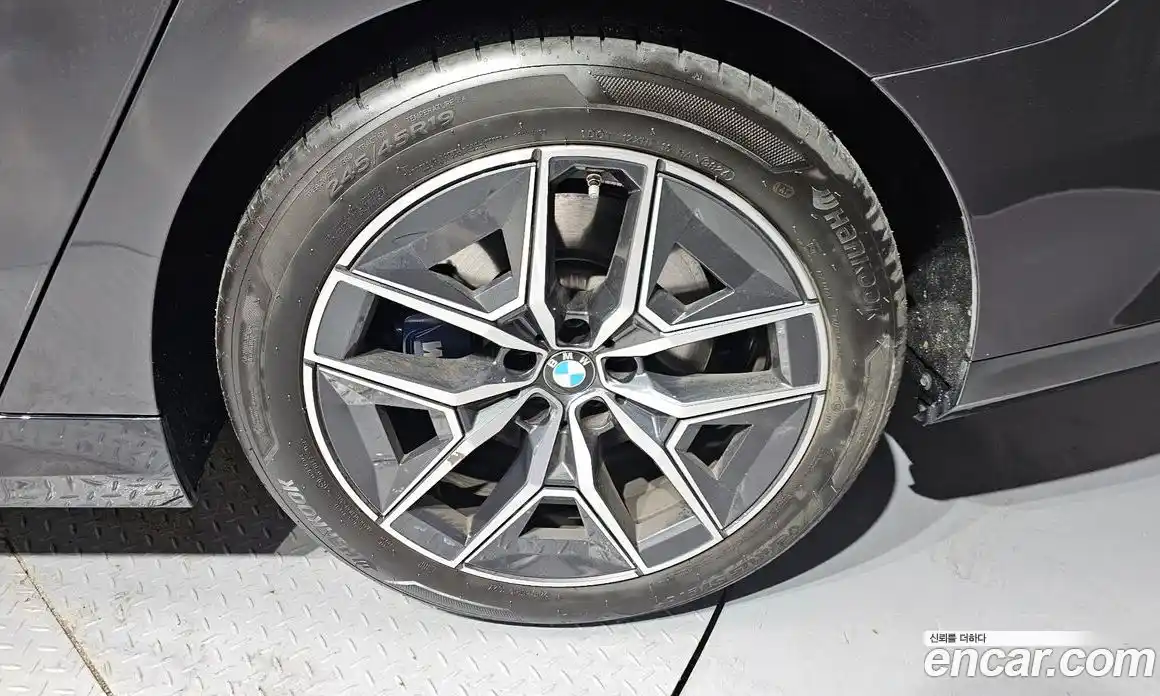 BMW 5-Series 2025 2.0 гидро в Москве № 1835360, фото 7