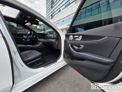 Mercedes-Benz E-Class 2022 1.9 гидро в Москве № 1835893, миниатюра 12