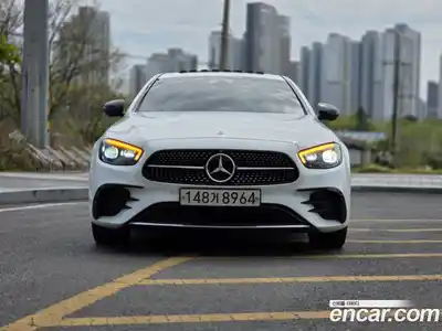 Mercedes-Benz E-Class 2022 1.9 гидро в Москве № 1835893, миниатюра 3