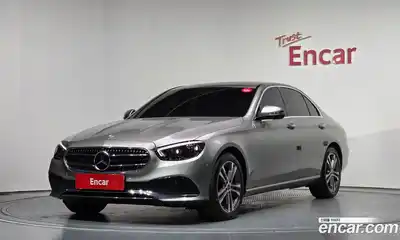 Mercedes-Benz E-Class, 2022
