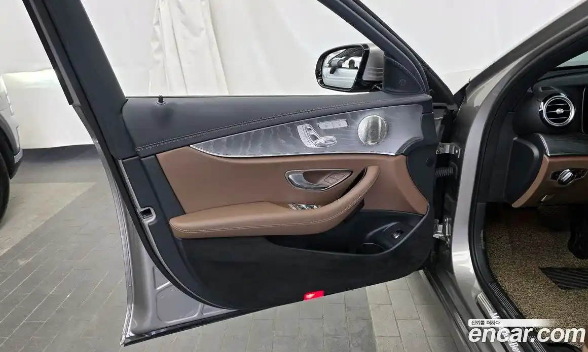 Mercedes-Benz E-Class 2022 2.0 гидро в Москве № 1835919, фото 14