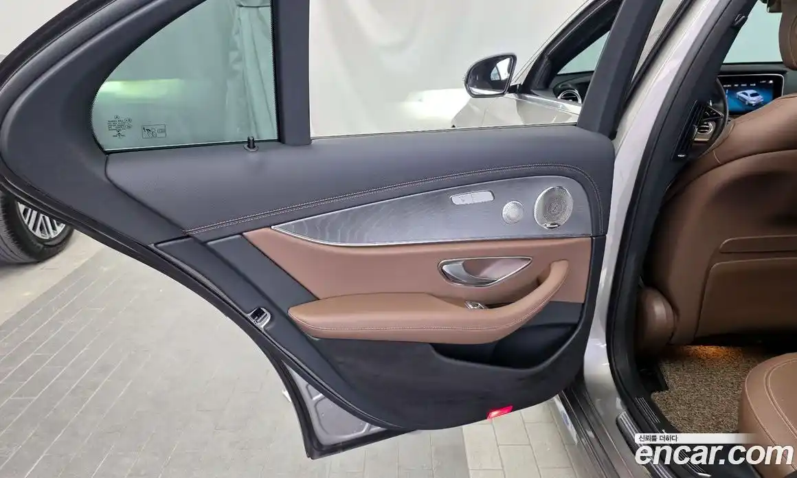 Mercedes-Benz E-Class 2022 2.0 гидро в Москве № 1835919, фото 15