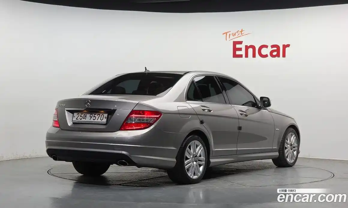 Mercedes-Benz C-Class 2008 2.5 гидро в Москве № 1836050, фото 2