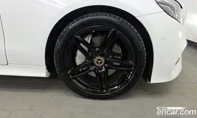 Mercedes-Benz E-Class 2019 1.9 гидро в Москве № 1836059, миниатюра 7