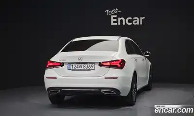 Mercedes-Benz A-Class 2021 2.0 гидро в Москве № 1836065, миниатюра 4