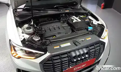 Audi Q3 2020 2.0 гидро в Москве № 1836350, миниатюра 6