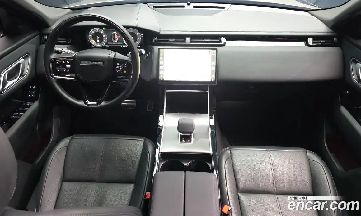 Land Rover Range-Rover Velar 2025 2.0 гидро в Москве № 1837271, фото 7