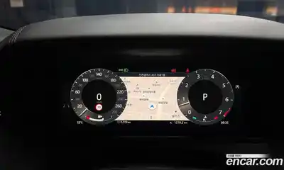 Land Rover Range-Rover Velar 2025 2.0 гидро в Москве № 1837271, миниатюра 8