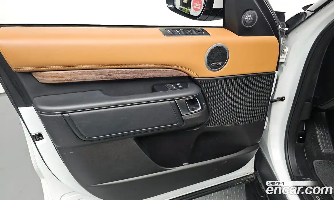 Land Rover Discovery 2019 3.0 гидро в Москве № 1837429, фото 13