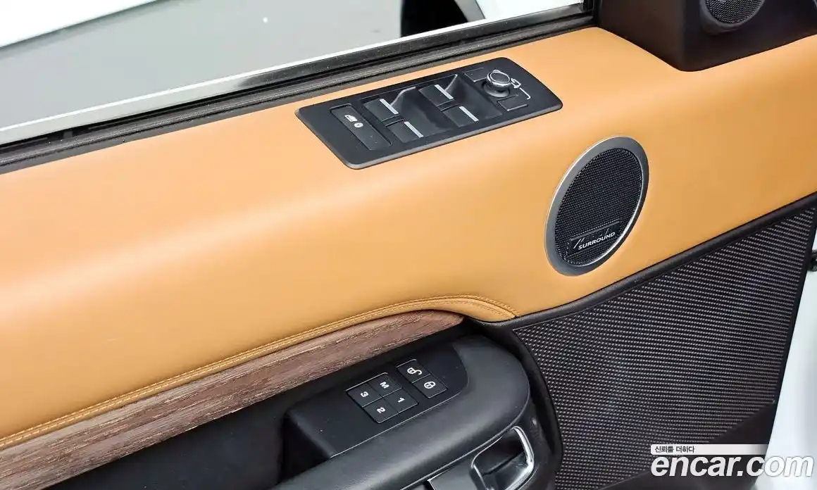 Land Rover Discovery 2019 3.0 гидро в Москве № 1837429, фото 27