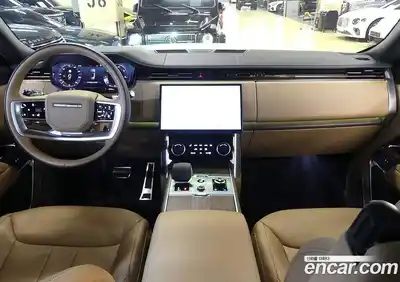 Land Rover Range-Rover 2023 4.4 гидро в Москве № 1837451, миниатюра 5
