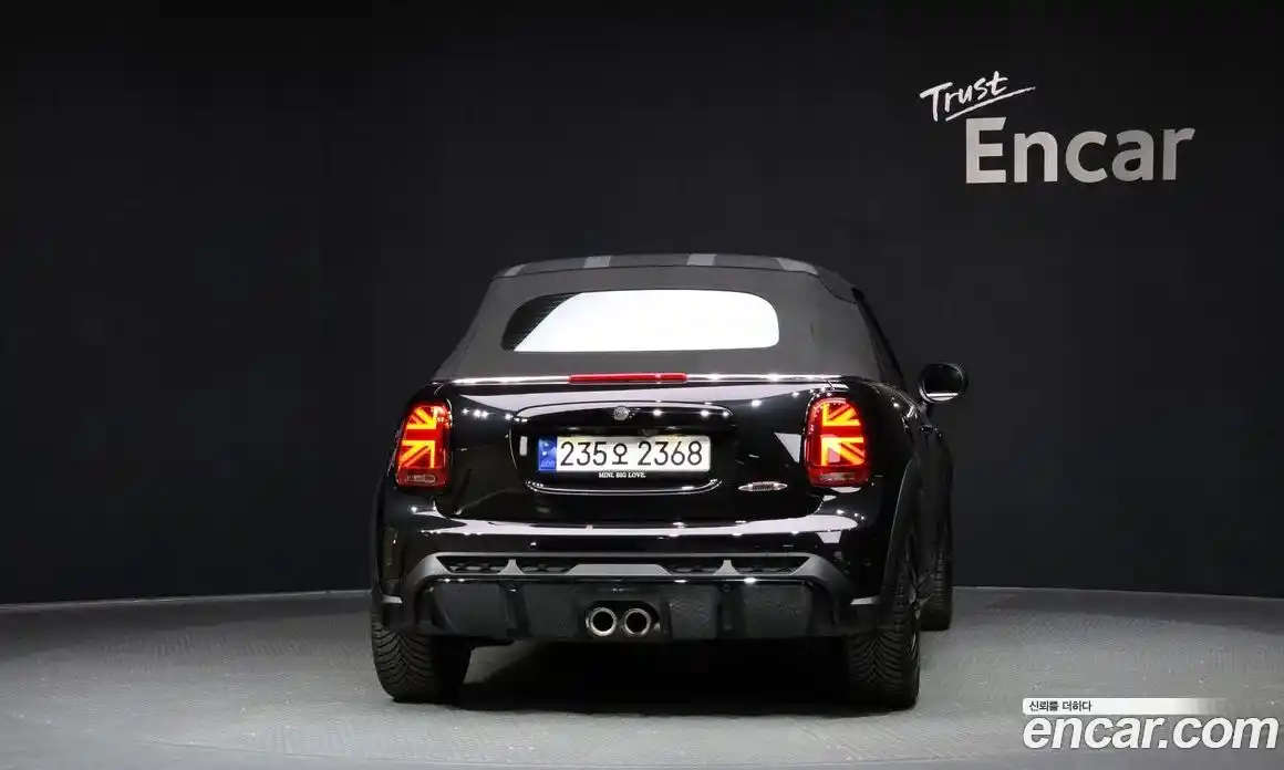 Mini Cooper Convertible 2023 2.0 гидро в Москве № 1837517, фото 4
