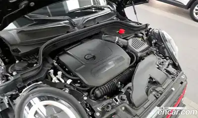 Mini Cooper Convertible 2023 2.0 гидро в Москве № 1837517, миниатюра 6