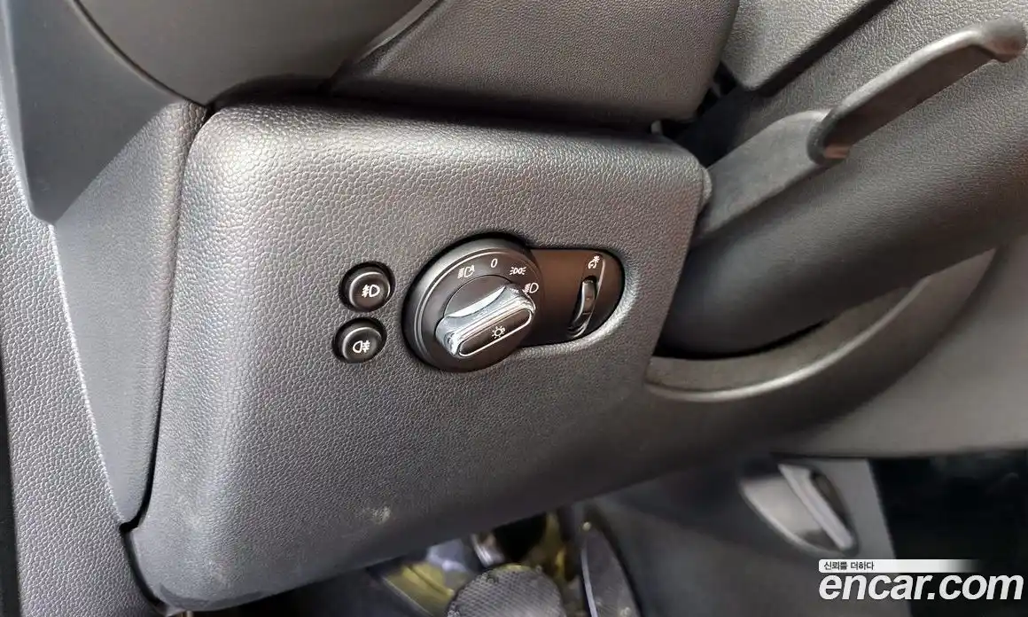 Mini Cooper Convertible 2016 2.0 гидро в Москве № 1837616, фото 16