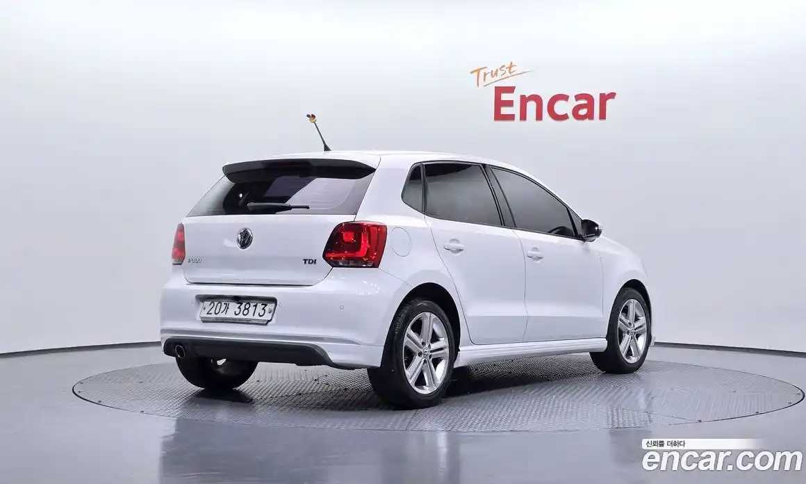 Volkswagen Polo 2014 1.6 гидро в Москве № 1838185, фото 2