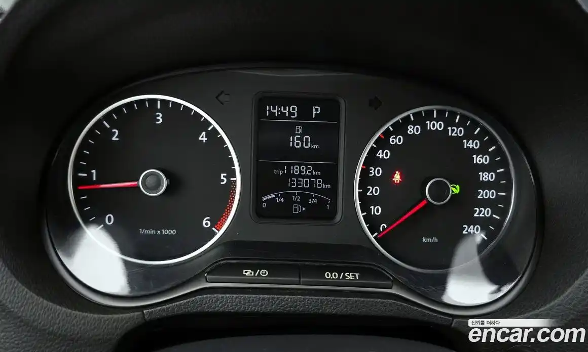 Volkswagen Polo 2014 1.6 гидро в Москве № 1838185, фото 8