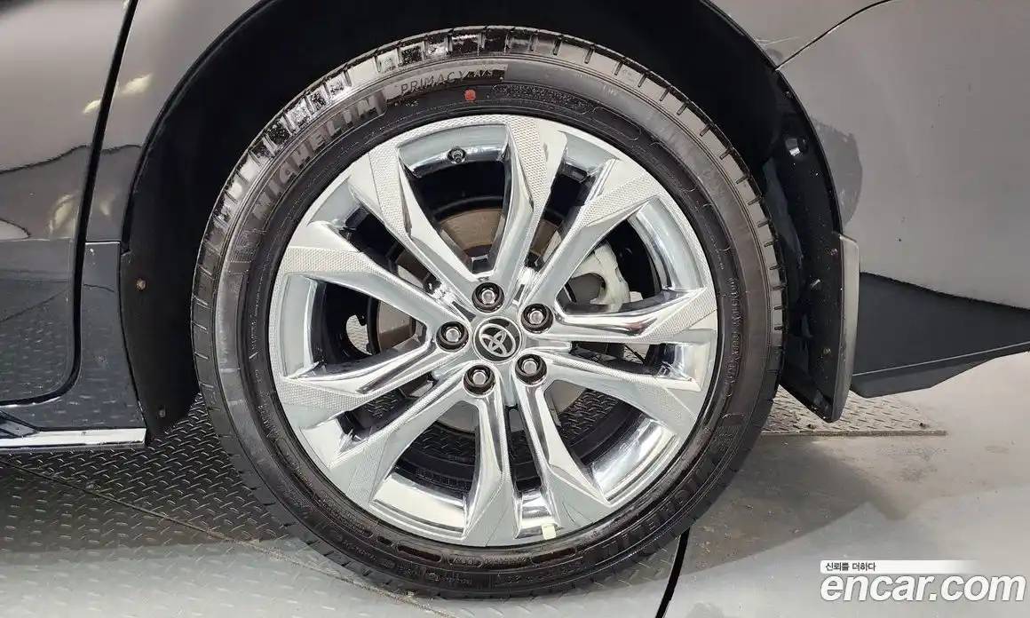 Toyota Sienna 2021 2.5 гидро в Москве № 1838488, фото 7