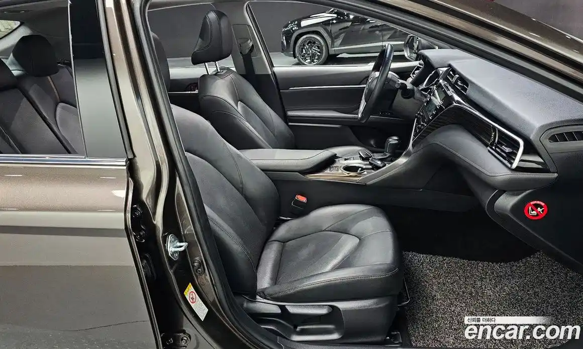 Toyota Camry 2017 2.5 гидро в Москве № 1838504, фото 24