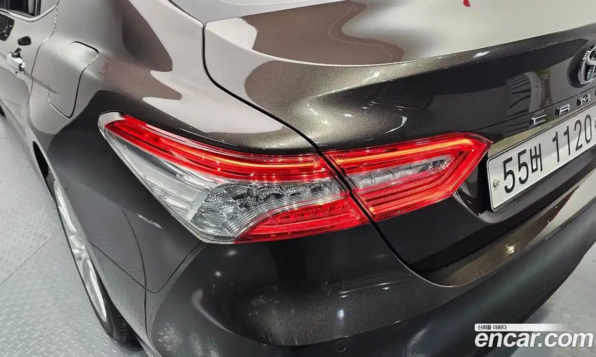 Toyota Camry 2017 2.5 гидро в Москве № 1838504, фото 9