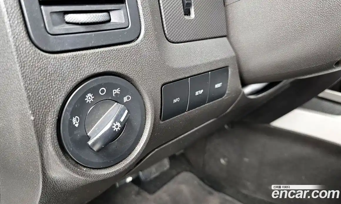 Ford Escape 2010 2.5 гидро в Москве № 1838817, фото 18