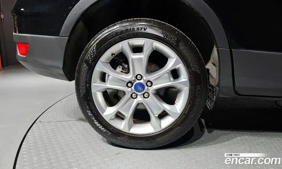 Ford Kuga 2016 2.0 гидро в Москве № 1838919, фото 5