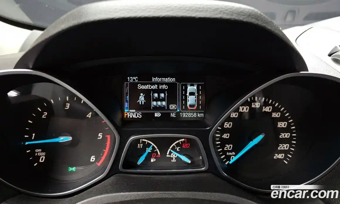 Ford Kuga 2016 2.0 гидро в Москве № 1838919, фото 8