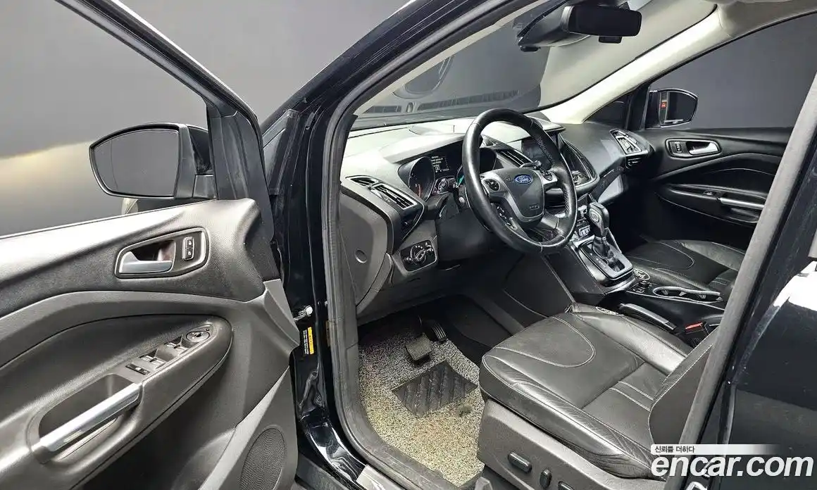 Ford Kuga 2016 2.0 гидро в Москве № 1838919, фото 10