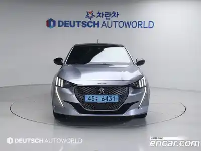 Peugeot 208 2023 0.1 гидро в Москве, миниатюра 3