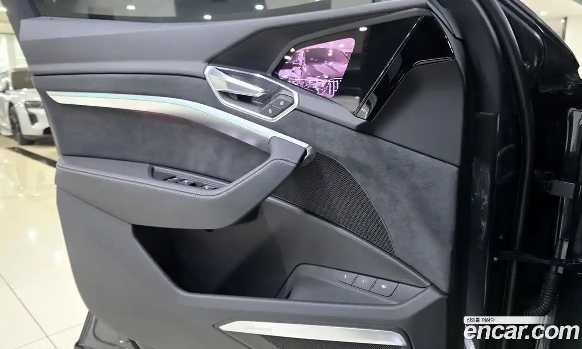 Audi e-tron 2022 0.2 гидро в Москве № 212303, фото 17